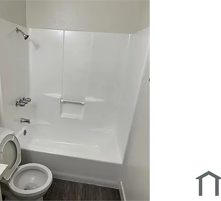 2 bed, 790 sqft, $2,400 — Photo 2