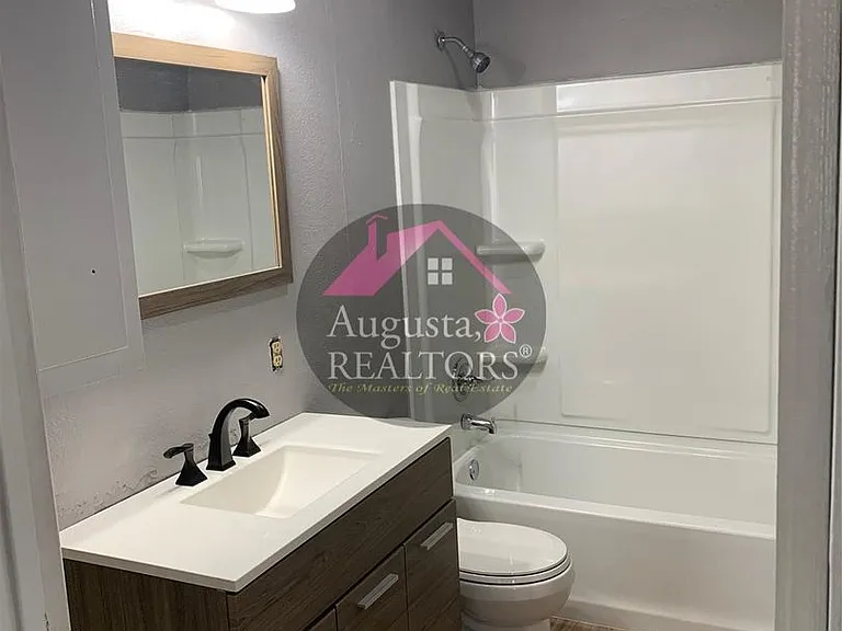 4 Carson Cir — Photo 11