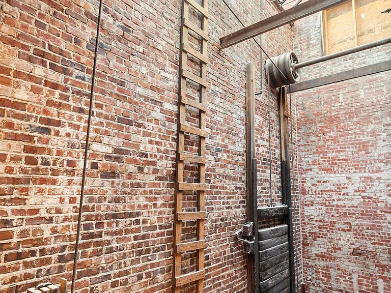 401 Virginia Ave #101 — Photo 31
