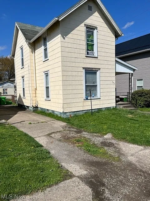 944 Kenilworth Ave photo 1