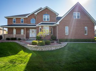 18001 Emily Ct, Tinley Park, IL 60477