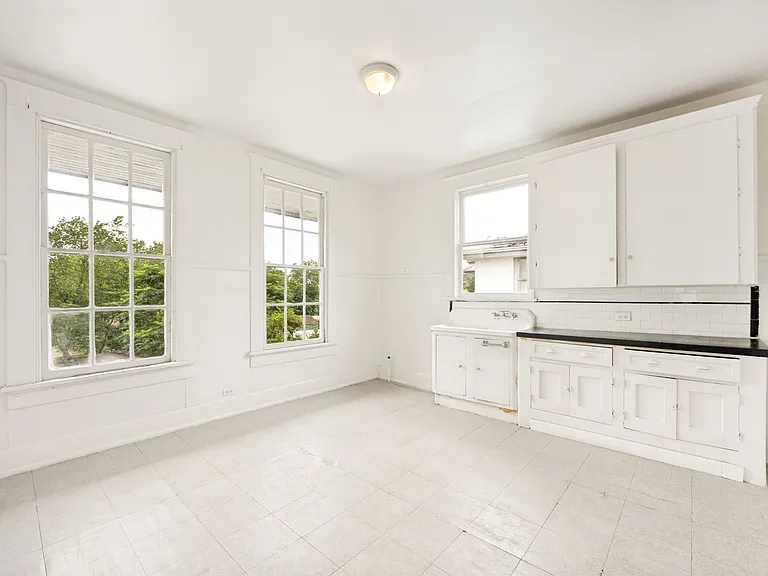 514 E Park Ave — Photo 18