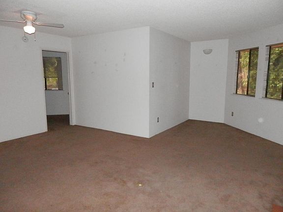 4th image of 5911 Newman Ct Unit 9