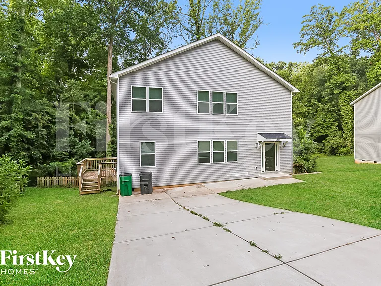 6816 Rio Grande Ln — Photo 3