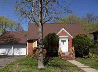 189 Hillside Ave, Teaneck, NJ 07666