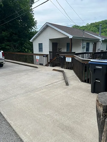 256 Ashford Ave #1 Photo 1