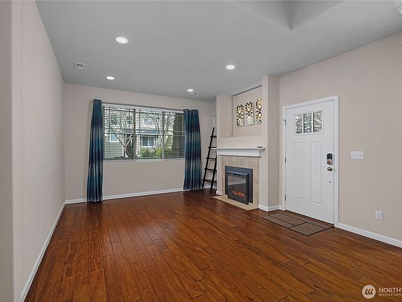 4th image of 4611 Greenwood Drive SW