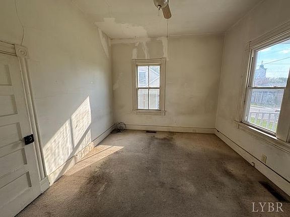 5th image of 315 Edmunds St