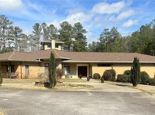 3073 Demooney Rd S, Atlanta, GA 30349