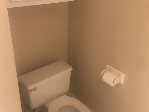 4th image of 2616 W Broadway St