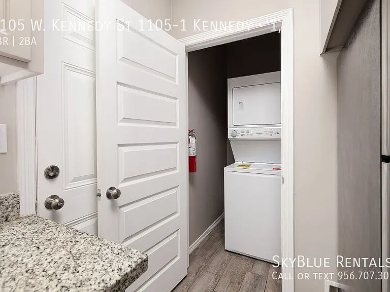 1105 W Kennedy St #1 — Photo 6