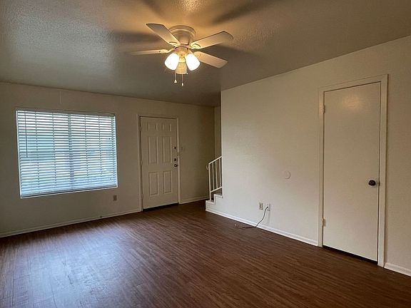 2nd image of 8840 Glen Meadow Ln