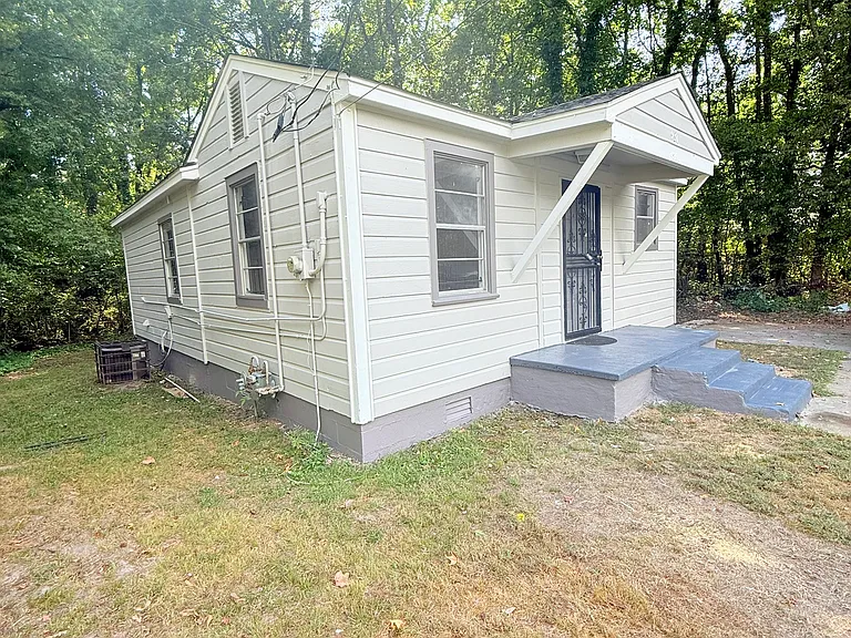 931 Calvin Rd — Photo 13
