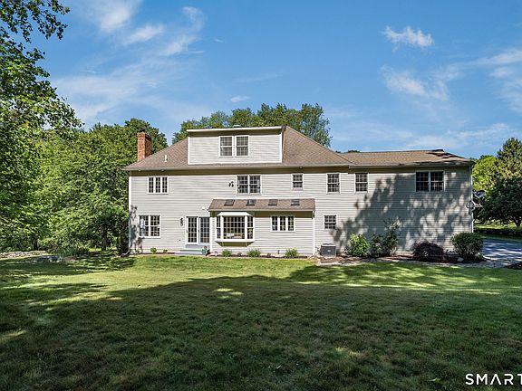 4th image of 29 Buell Hill Road