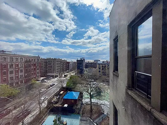 Rented by Bohemia Realty Group | media 11