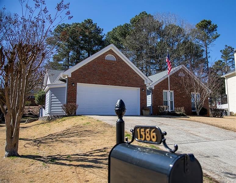 1st image of 1586 Poplarwood Ln
