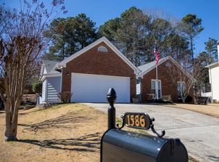 1586 Poplarwood Ln, Lawrenceville, GA 30043