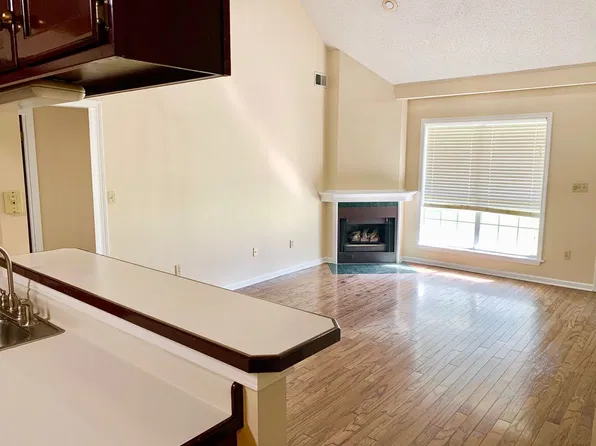1414 Golf Course Dr, Jonesboro, AR 72404