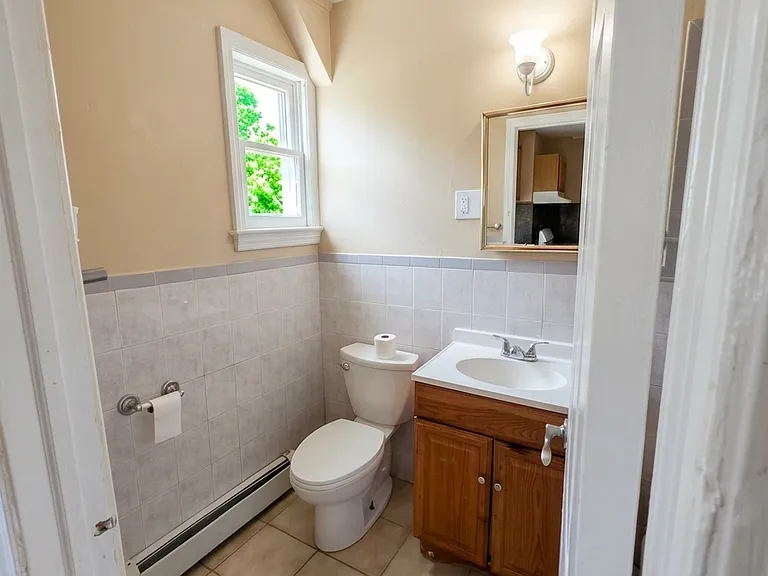 123 Watson Ave — Photo 10
