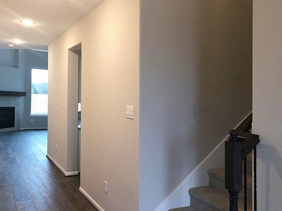 17635 Cypress Hilltop Way