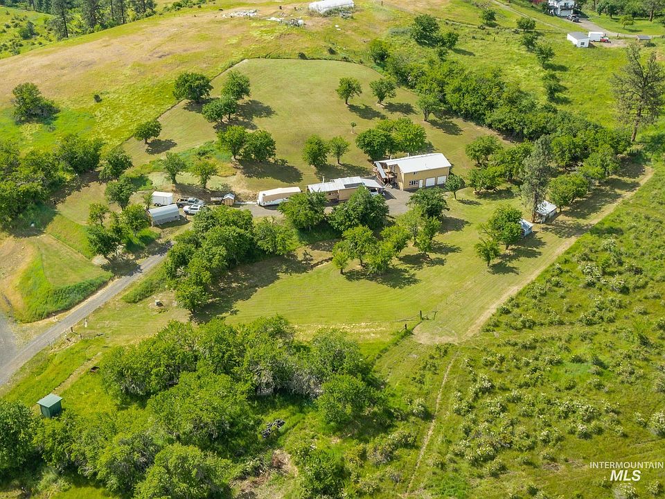 1st image of 216 Ferguson Rd