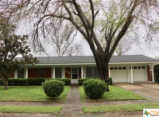 4704 Begonia St, Victoria, TX 77904
