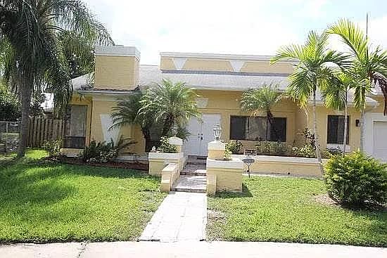 2nd image of 7498 NW 47th Pl #1