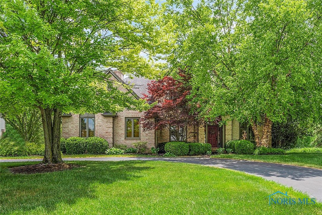 14915 Stonehaven Dr, Perrysburg, OH 43551 Zillow
