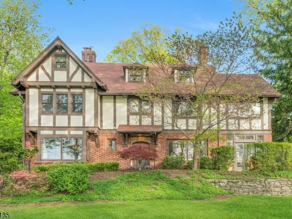 37 Afterglow Avenue, Verona Twp., NJ 07044