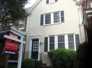 2440 39th St NW, Washington, DC 20007