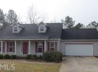 107 Carriage Trce, Barnesville, GA 30204