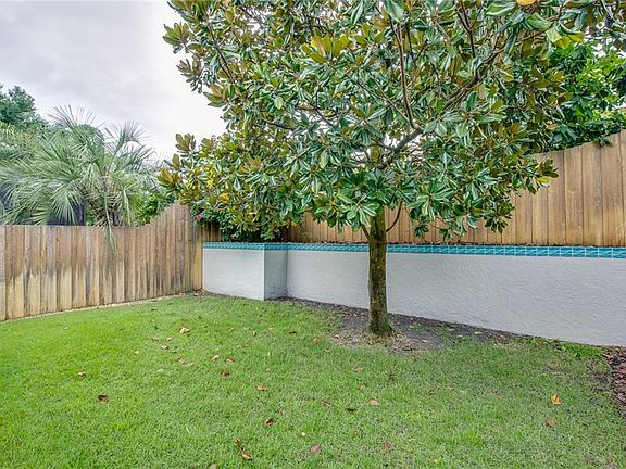 2nd image of 8130 Vineland Oaks Blvd