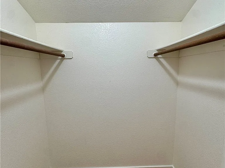 1833 Sierra Hills Way — Photo 21