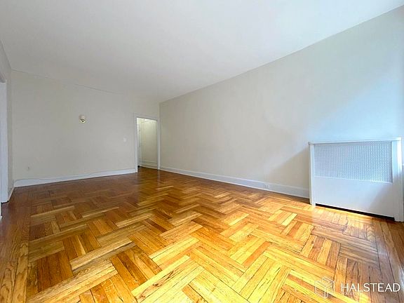 4th image of 245 W 75th St APT 5C