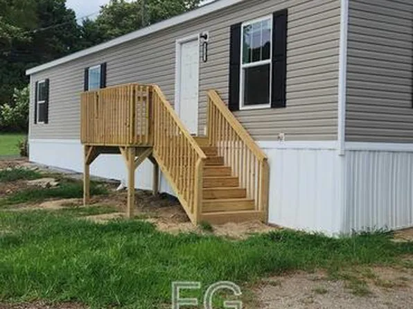 9 Fridays Cir #2, Taylorsville, NC 28681