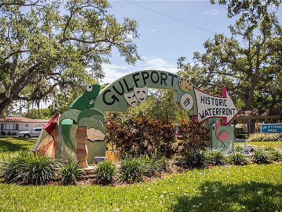 5th image of 5501 Gulfport Blvd S