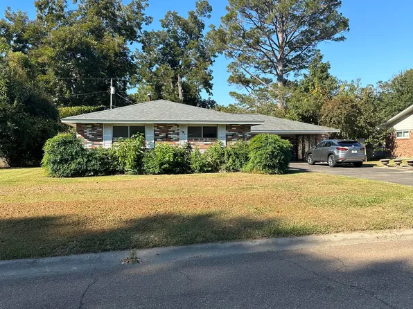 20 Woodville Dr, Natchez, MS 39120