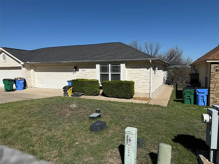 3209 Macarthur Ave #A — Photo 1