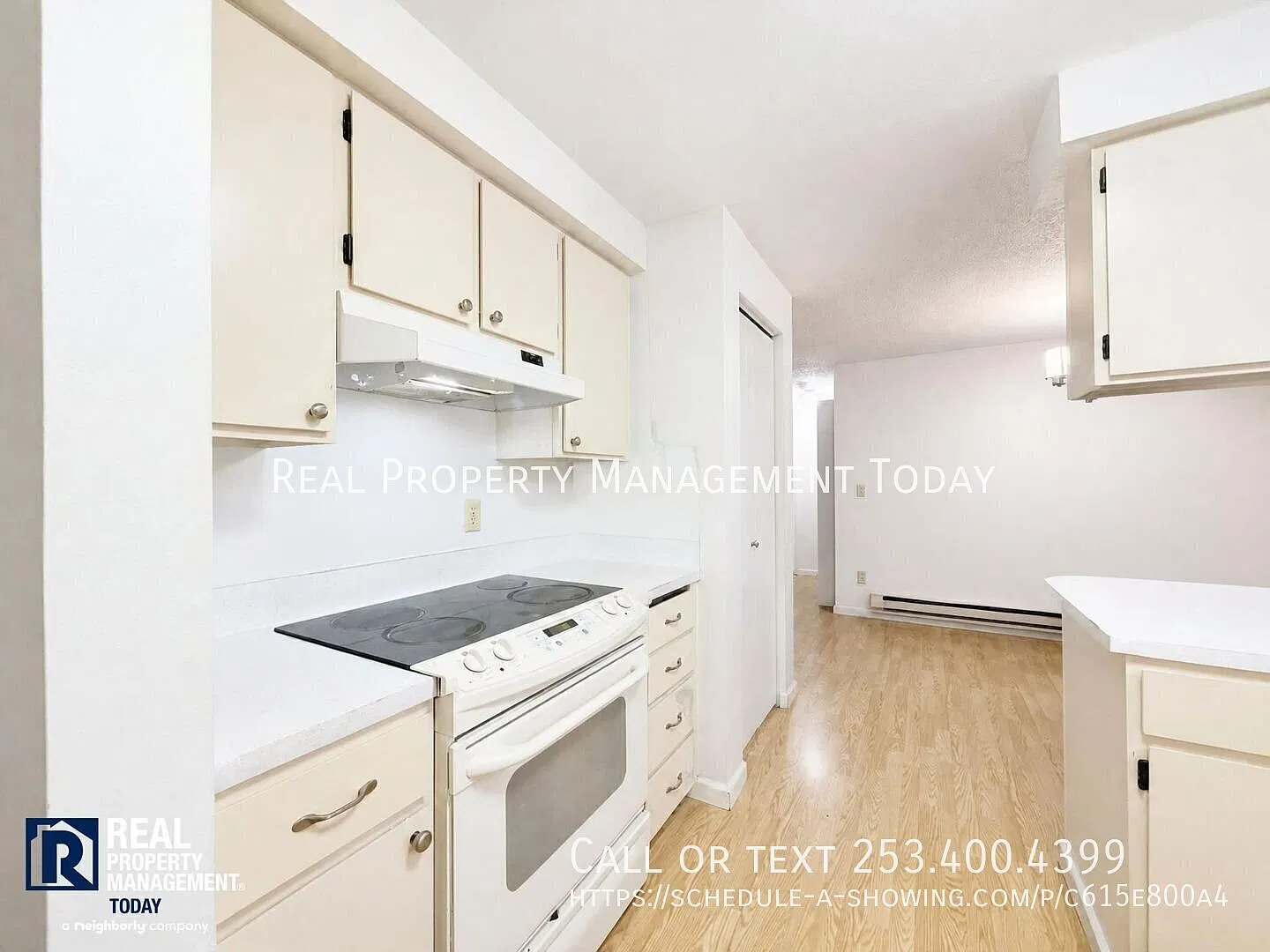 Secluded Olympia Duplex with Attached Garage & In-Unit Laundry Near Evergreen — Photo 4