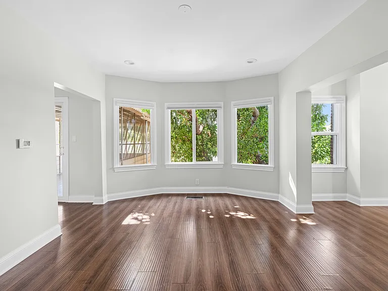 6320 Primrose Ave #6320 — Photo 5