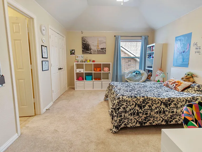 3705 Glenshannon Ln — Photo 14