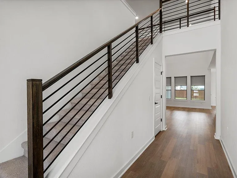 8320 Hubble Walk — Photo 15