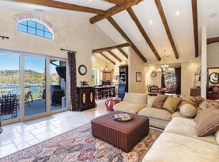 28800 Palisades Dr, Lake Arrowhead, CA 92352