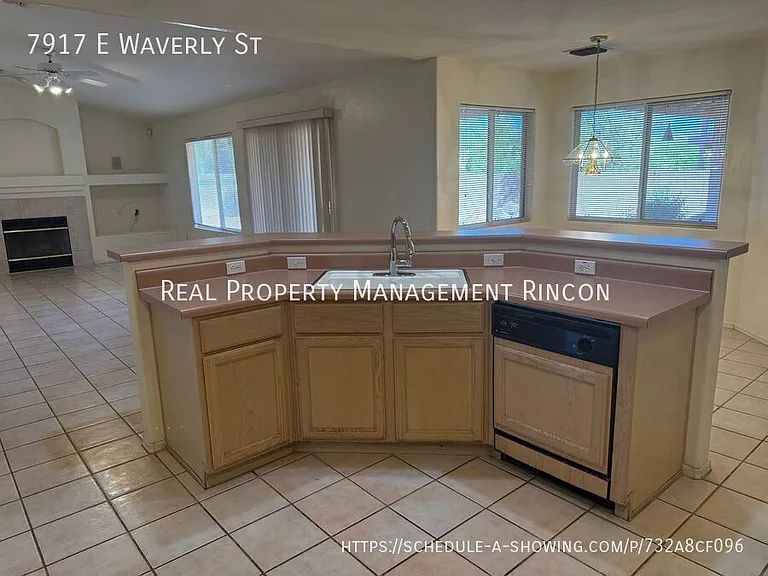 7917 E Waverly St — Photo 6