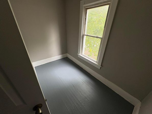 columbus-ohio-458148451 picture