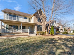 500 N Park St, Westmont, IL 60559