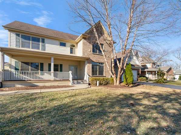 500 N Park St, Westmont, IL 60559