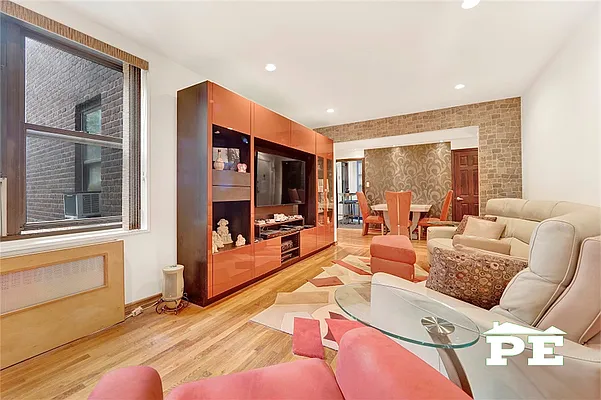 Sold by Pride Estates | media 6