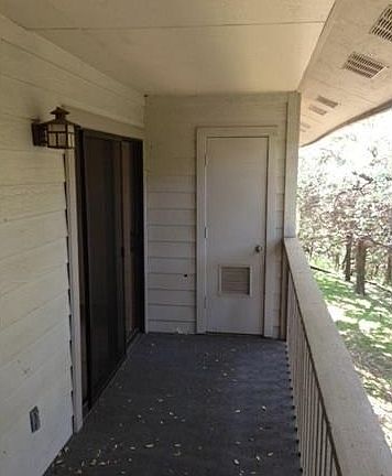 5th image of 3839 Dry Creek Dr Unit 219