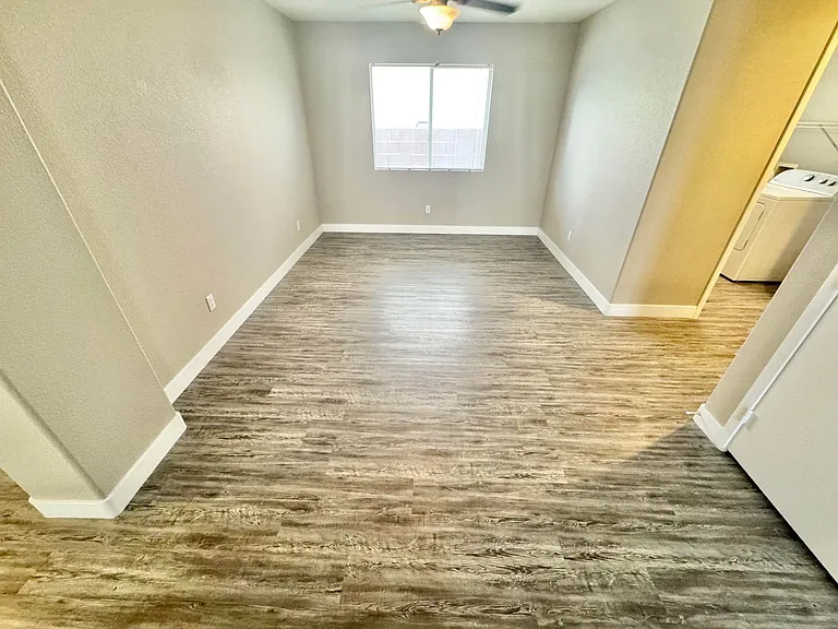 9844 Via Delores Ave — Photo 4